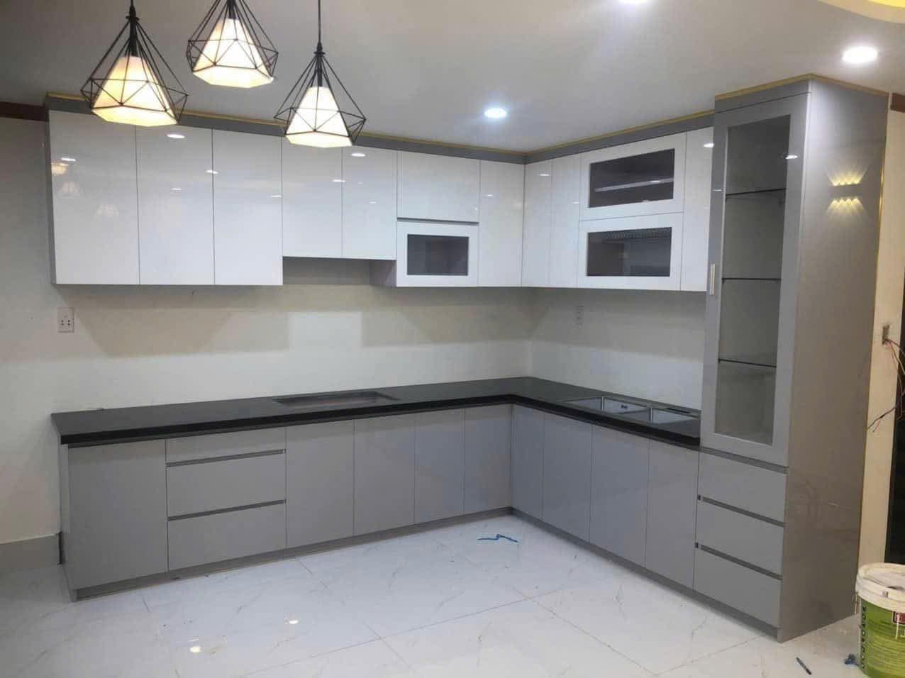 Tủ Nhựa Bếp Nội Thất – Giải Pháp Hiện Đại Cho Không Gian Bếp Việt